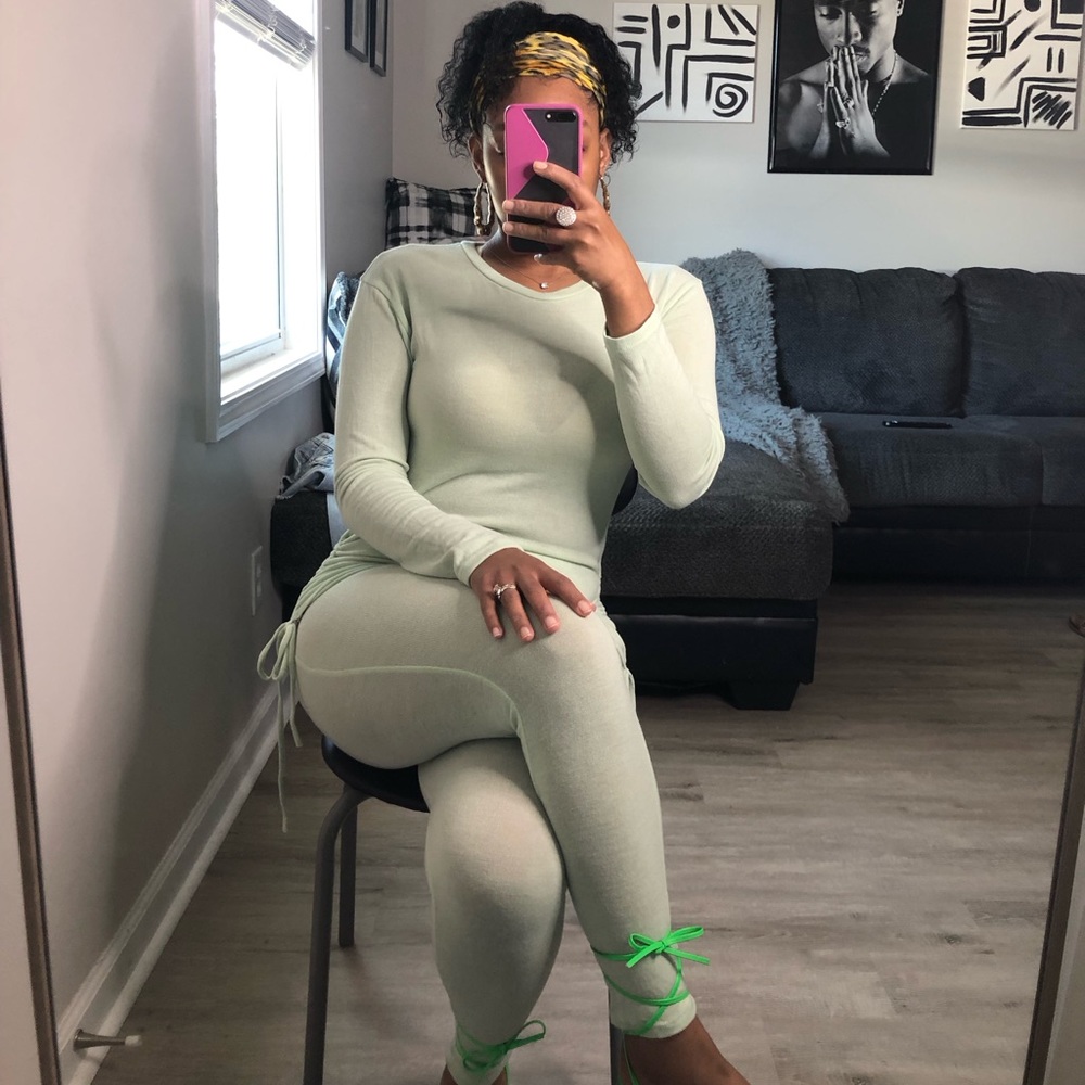 2 piece Mint set